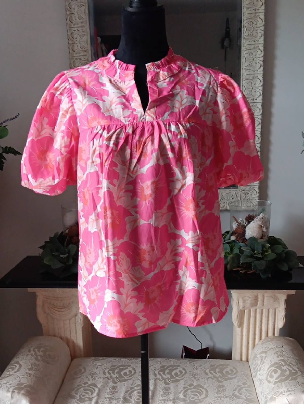 Floral Pink Short-Sleeve Women’s Top